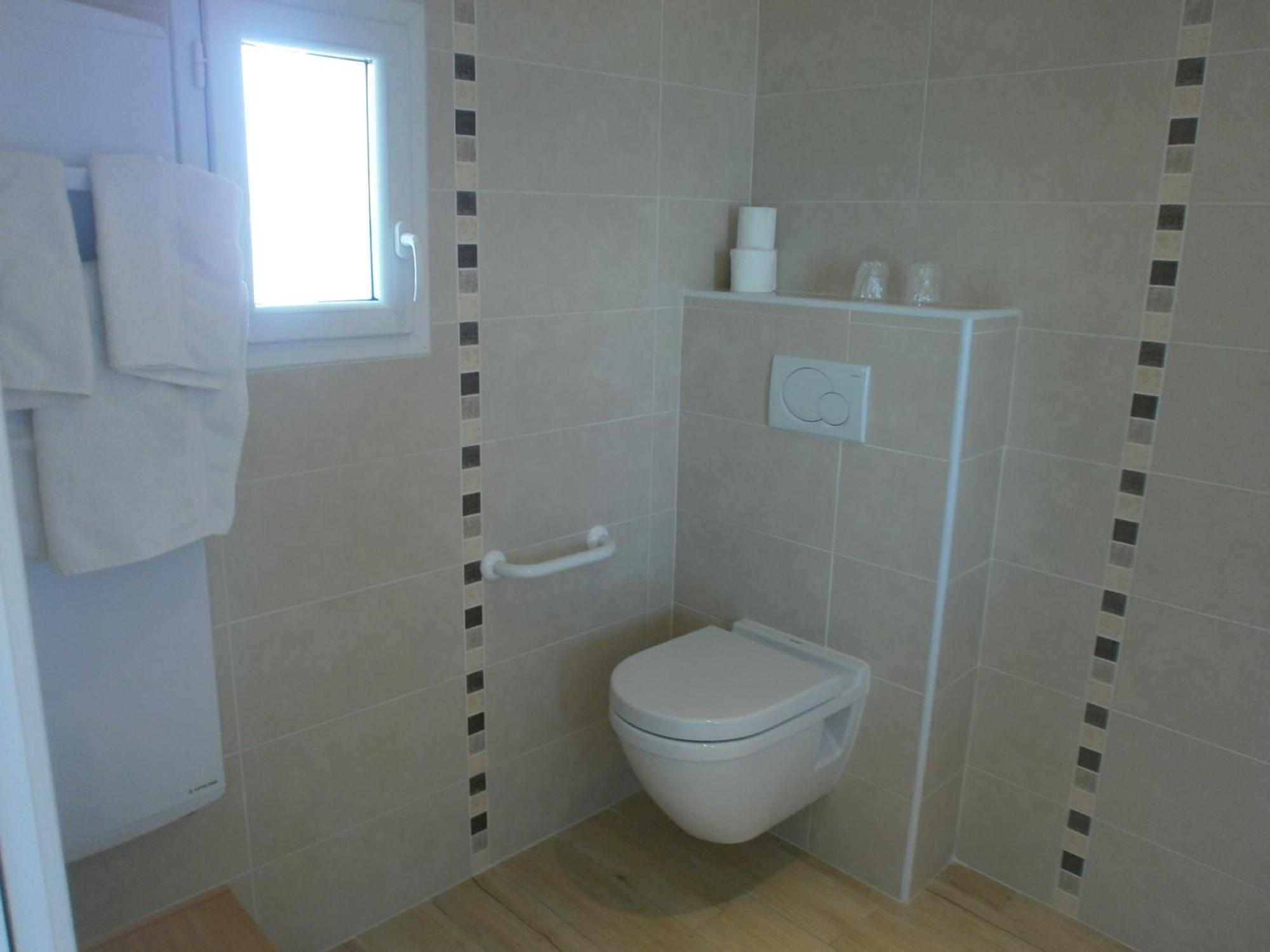 Au Tapis De Sable Hotel Saint-Cyr-sur-Mer Room photo